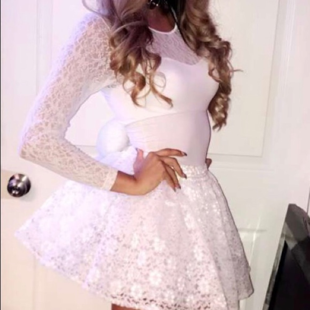 Lace body suit